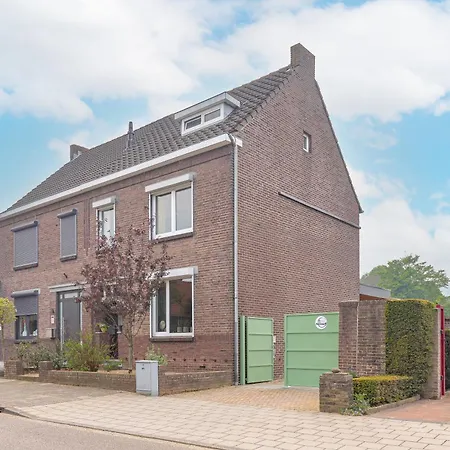De Groene Poort Bed & Breakfast 3*