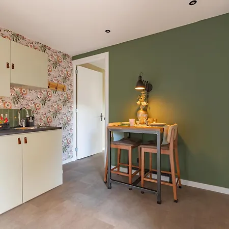 De Groene Poort 住宿加早餐酒店 Stein